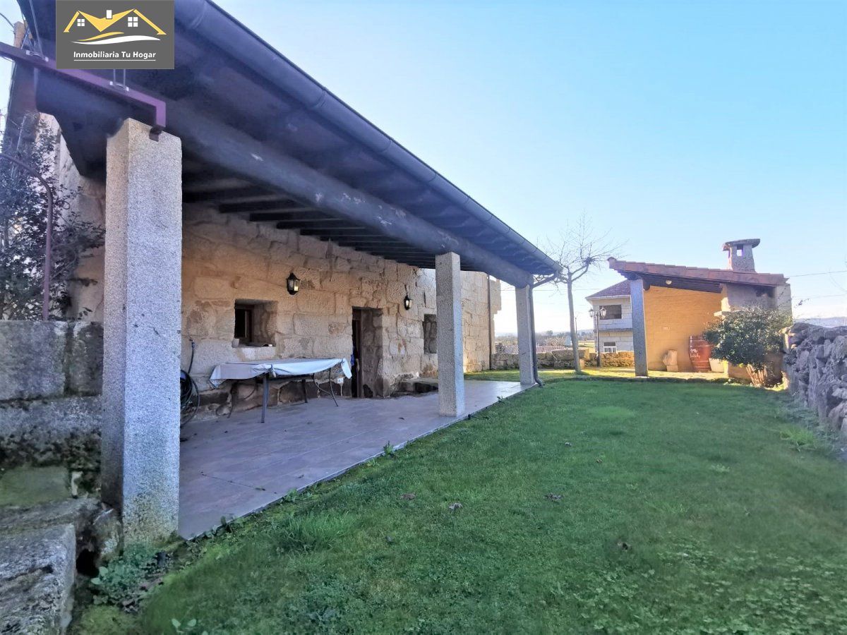 Terrassa de Casa o xalet en venda en Xinzo de Limia amb Calefacció, Jardí privat i Balcó
