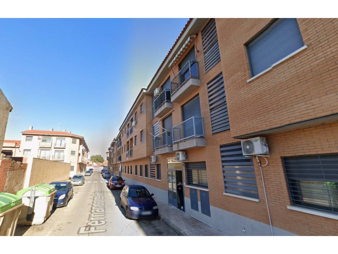 Pis en venda a Fernando de Rojas