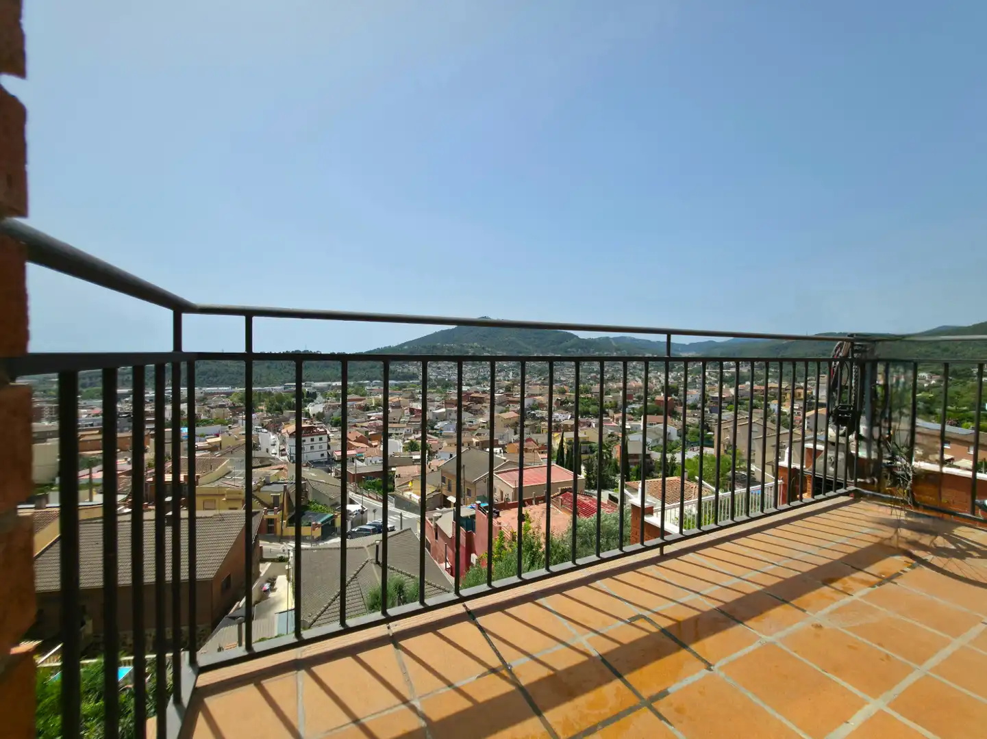 Terraza de Casa o chalet en venta en Sant Vicenç Dels Horts con Aire acondicionado, Calefacción y Jardín privado