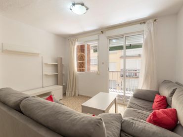 Piso con ascensor en venta en Calle Don Quijote 25
