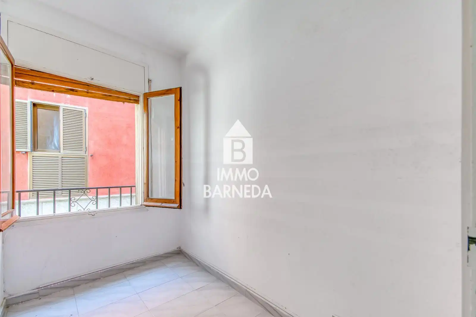 Habitación de Piso en venta en Castelló d'Empúries con Balcón