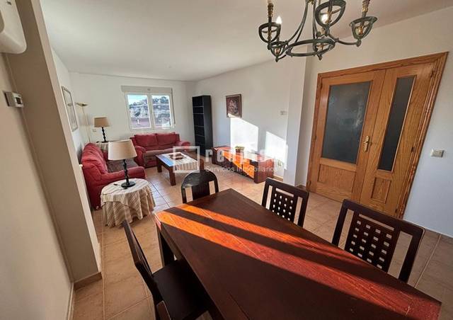 Casa-chalet en Venta en Yebes - Pueblo