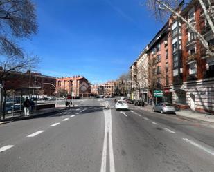 Vista exterior de Pis en venda en  Madrid Capital amb Parquet