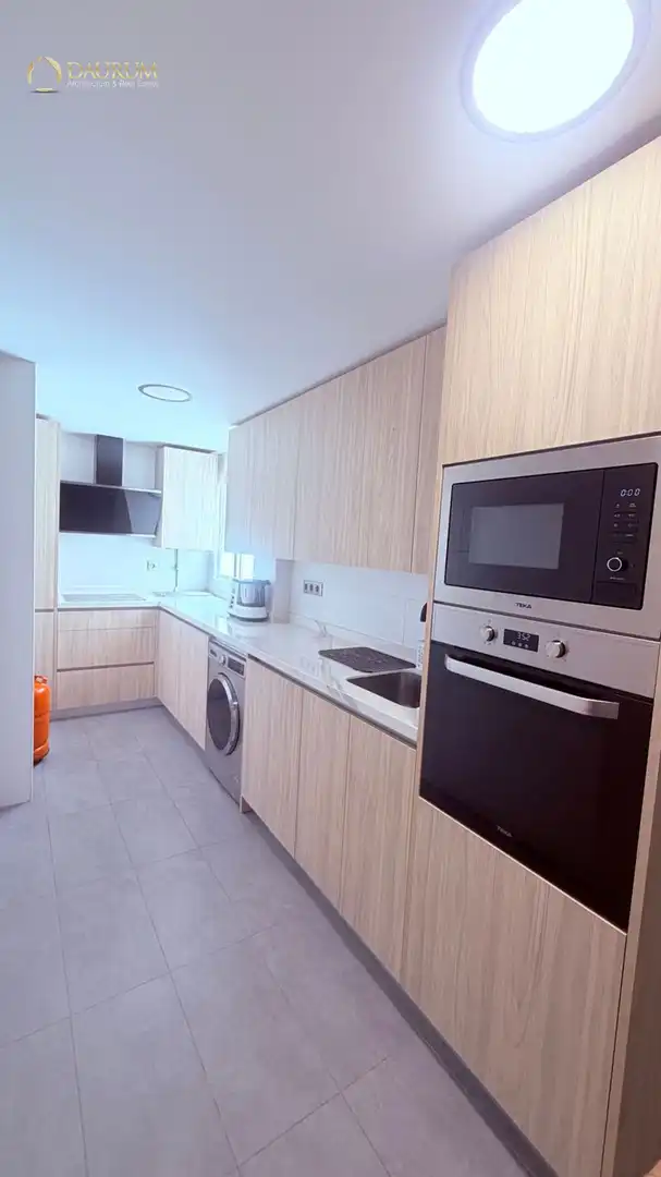 Cuina de Pis en venda en Sevilla amb Aire condicionat, Calefacció i Terrassa