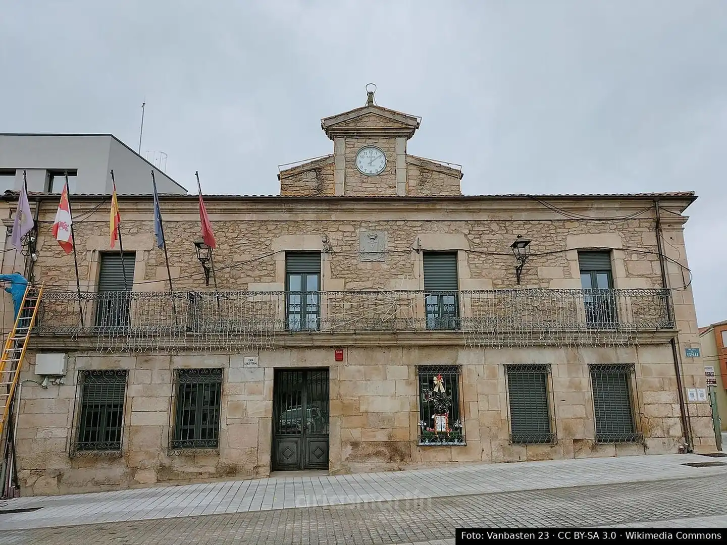 Vista exterior de Edificio en venta en Vitigudino, Salamanca