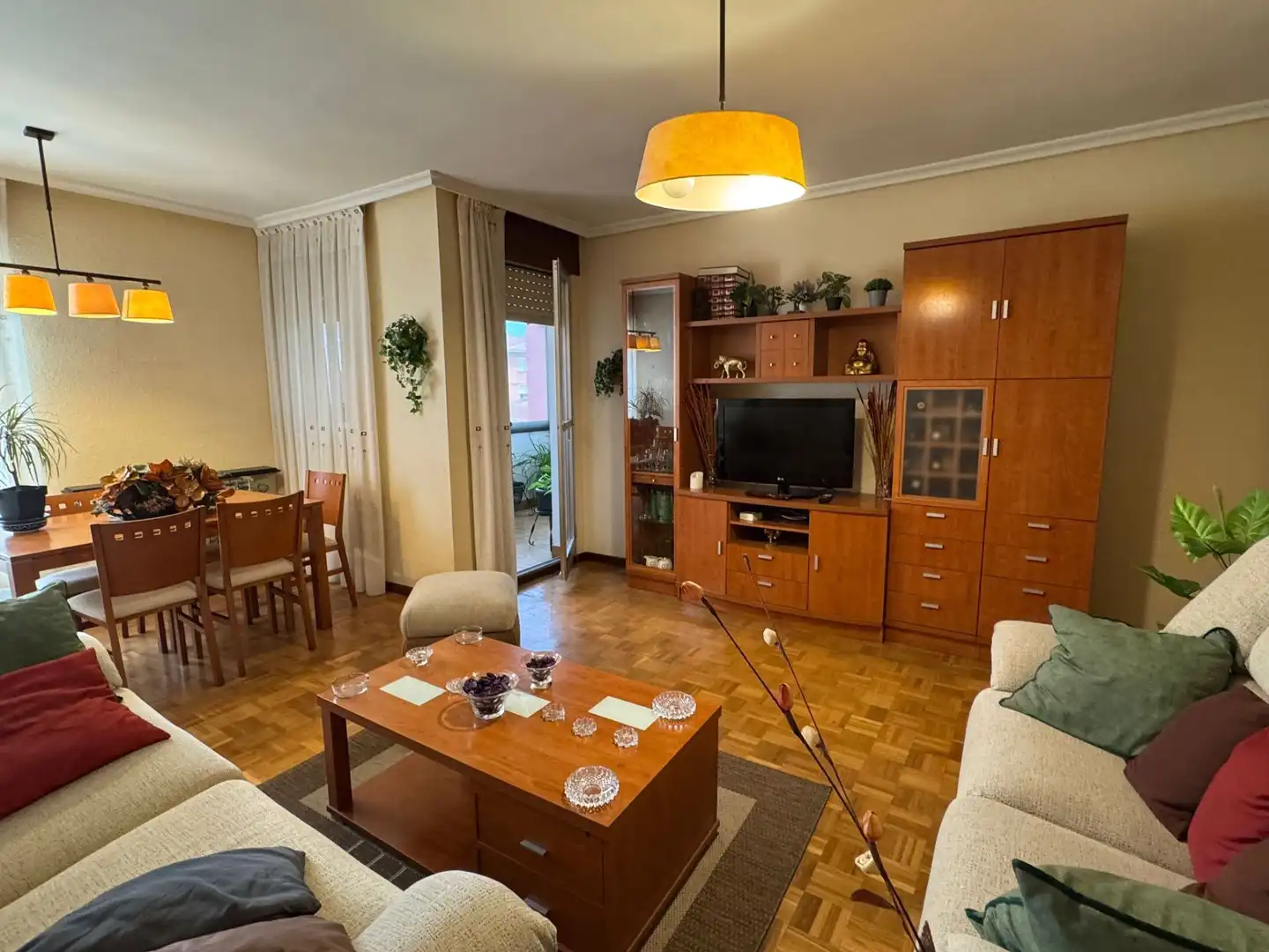 Sala de estar de Piso en venta en Benavente con Calefacción y Amueblado