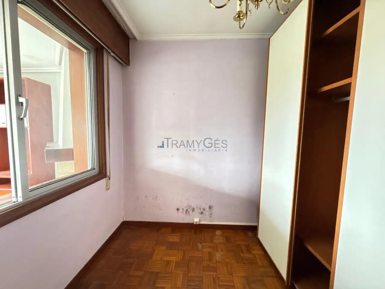 Habitación de Casa o chalet en venta en Vigo  con Calefacción, Jardín privado y Trastero