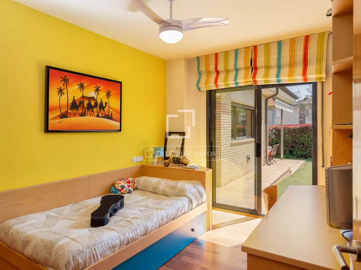 Bedroom of Houses for sale in Sarrià de Ter  with Air Conditioner, Heating and Private garden