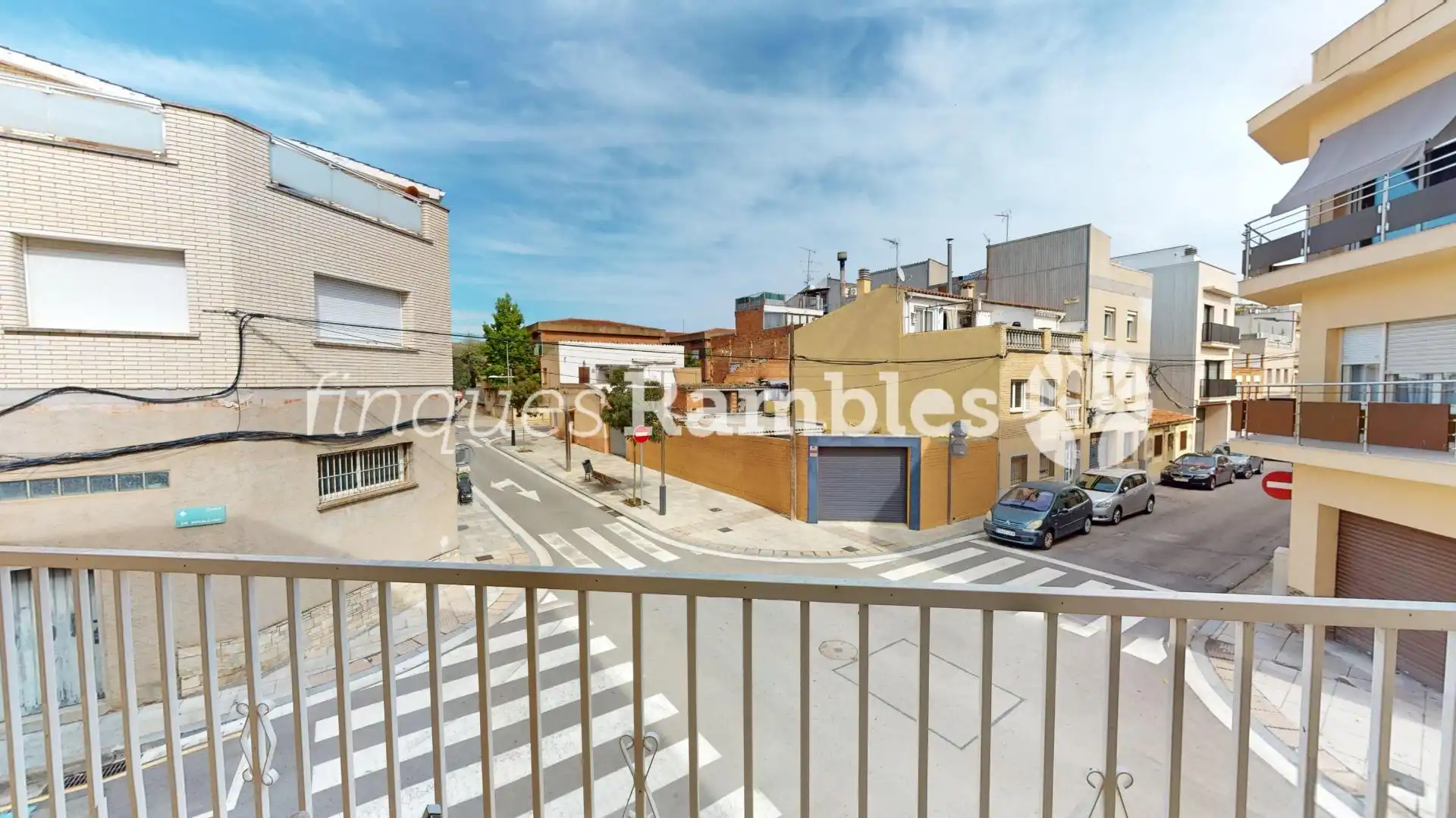 Vista exterior de Piso en venta en Vilanova del Camí con Calefacción, Terraza y Balcón