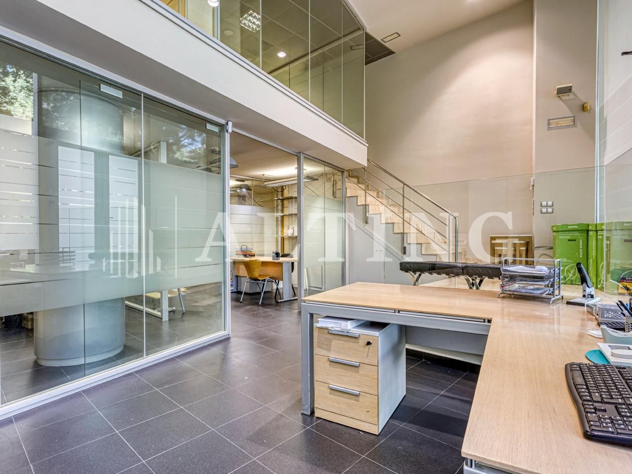 Office to rent in  Barcelona Capital  with Air Conditioner