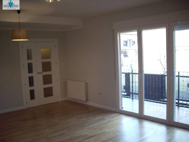 Casa adosada en Alquiler en Facultad de Medicina