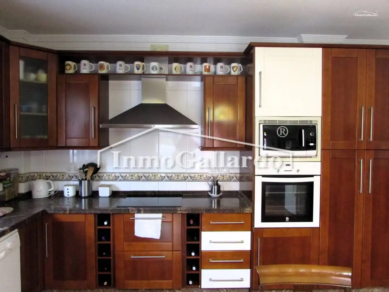 Cocina de Casa o chalet en venta en Rincón de la Victoria con Aire acondicionado, Calefacción y Jardín privado