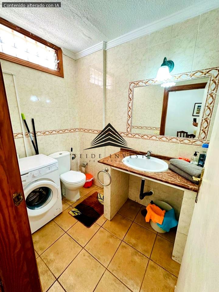 Bathroom of Flat for sale in Arona  with Terrace and Furnished