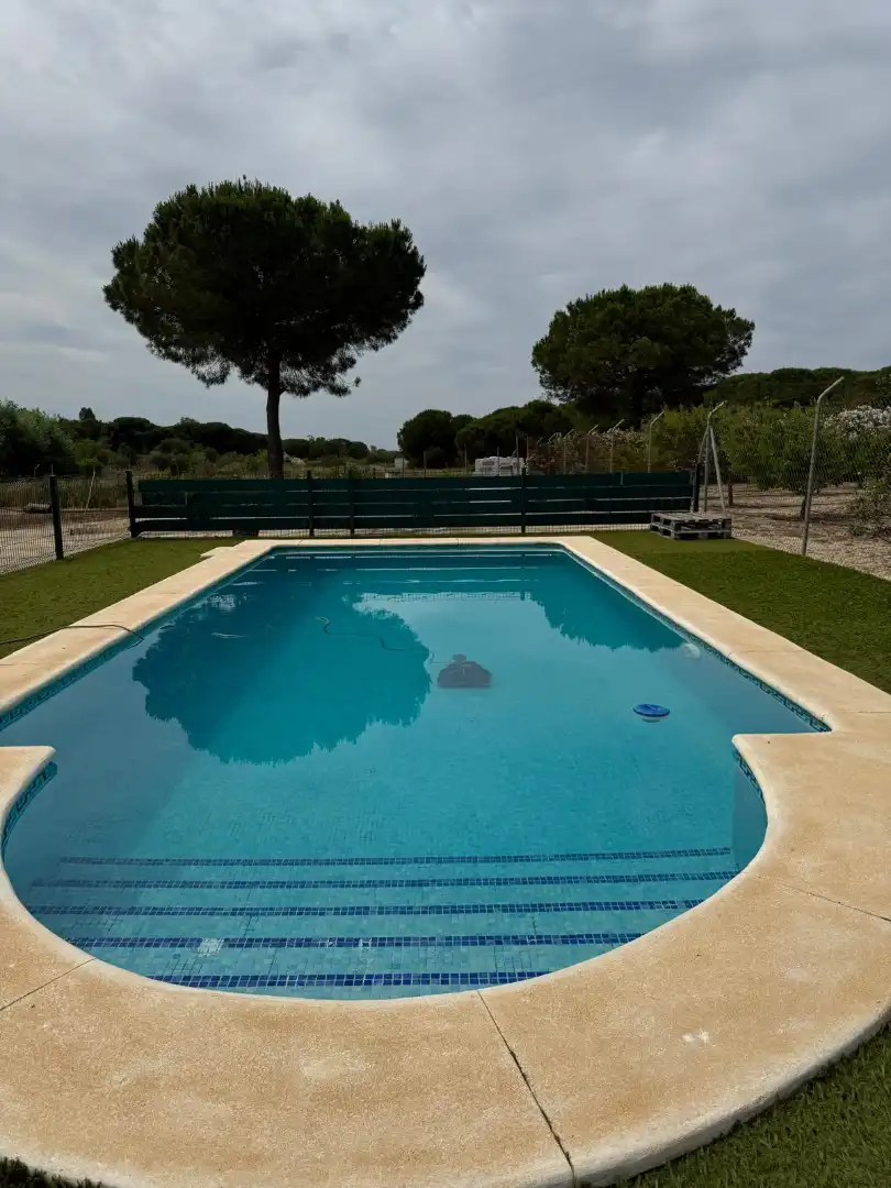 Schwimmbecken von Country house zum Verkauf in Lucena del Puerto mit Schwimmbad