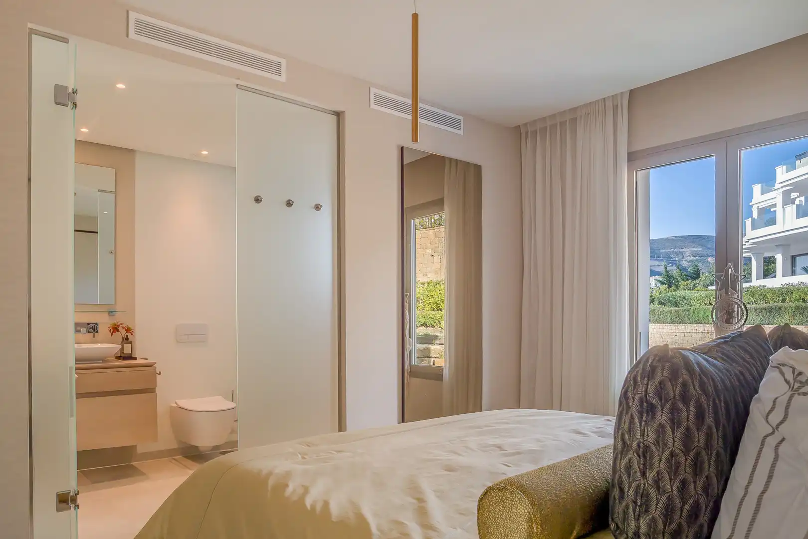 Apartament amb piscina en venda a Nueva Andalucía, imagen 24