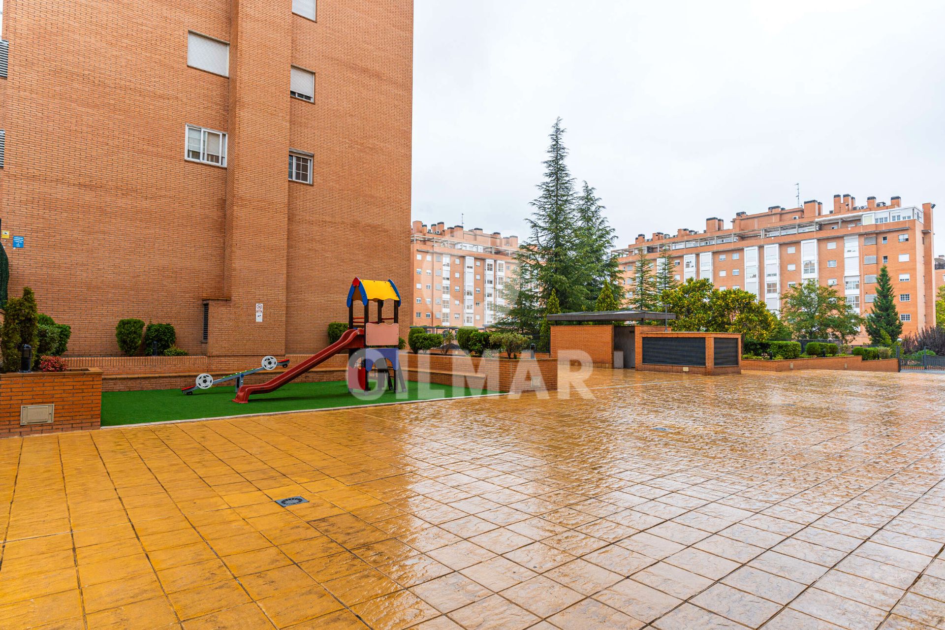 Parking of Flat for sale in  Madrid Capital  with Storage room