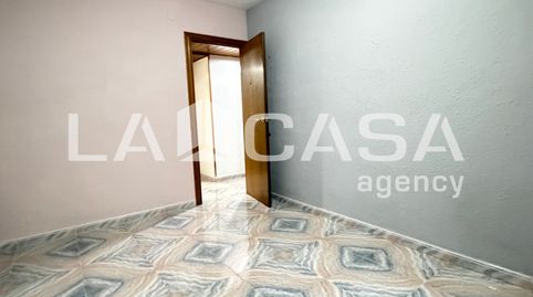 Foto 3 de Piso en venta en Llatí, Santa Coloma de Gramenet