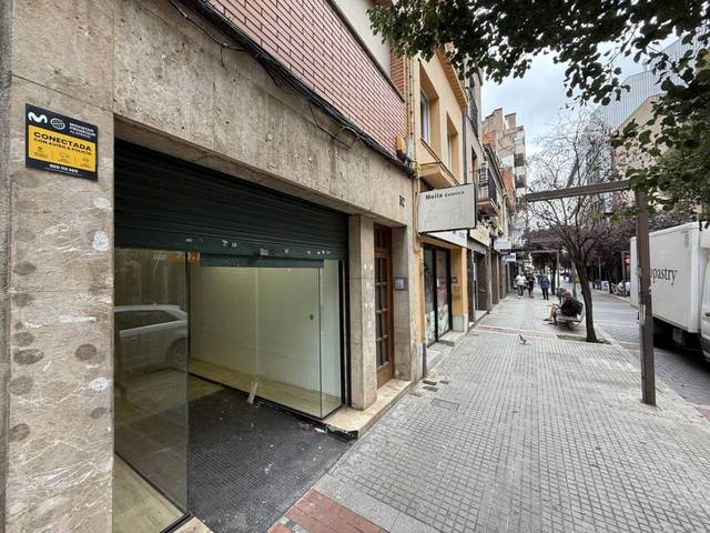 Local comercial en Alquiler en Calle GUTENBERG en Ca n'Aurell