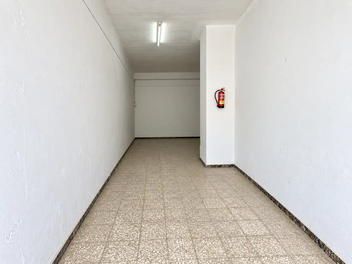 Local comercial en venda a Plaça de Pau Casals, imagen 2
