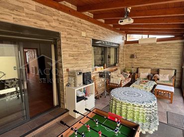 Maison mitoyenne avec balcon à vendre à La Montaña - El Cortijo