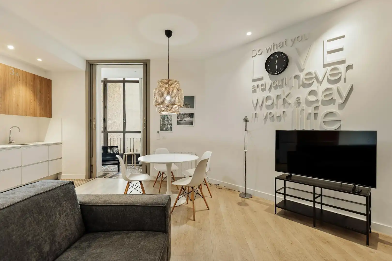 Wohnzimmer von Wohnung zur untervermieten in Barcelona mit Klimaanlage, Heizung und Möbliert