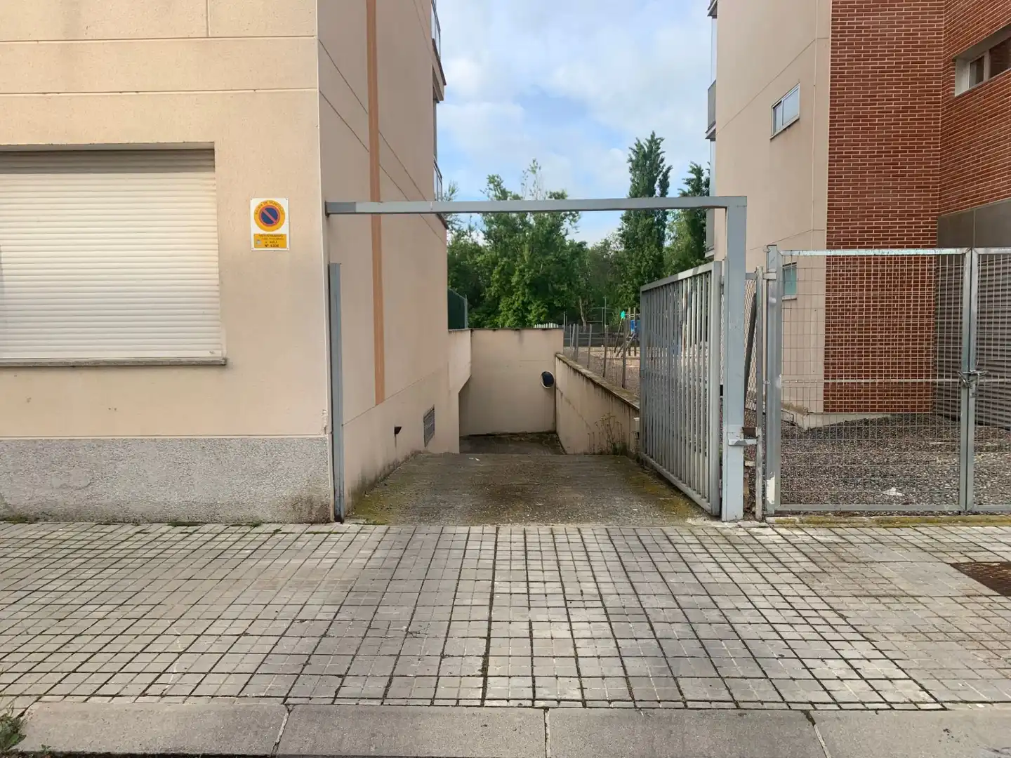 Parkplatz von Garage zum Verkauf in Ávila