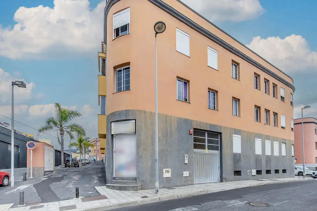 Vista exterior de Piso en venta en Granadilla de Abona con Trastero