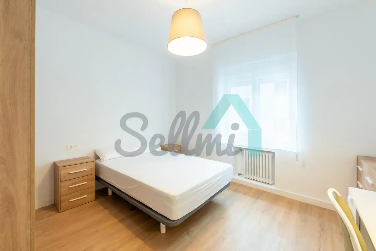 Flat for rent in De Gloria Fuertes, Masip