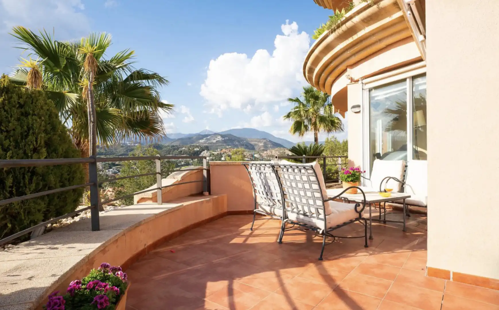 Flat with pool for sale in Nueva Andalucía, imagen 21