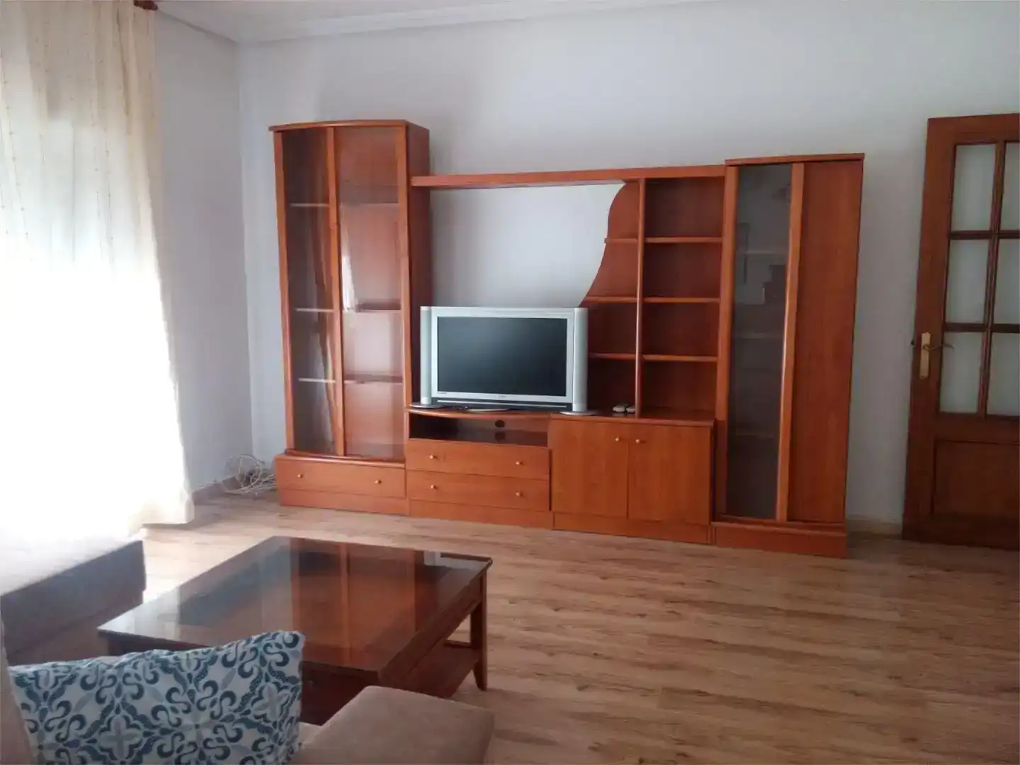 Sala de estar de Piso en venta en Moral de Calatrava con Aire acondicionado, Parquet y Amueblado