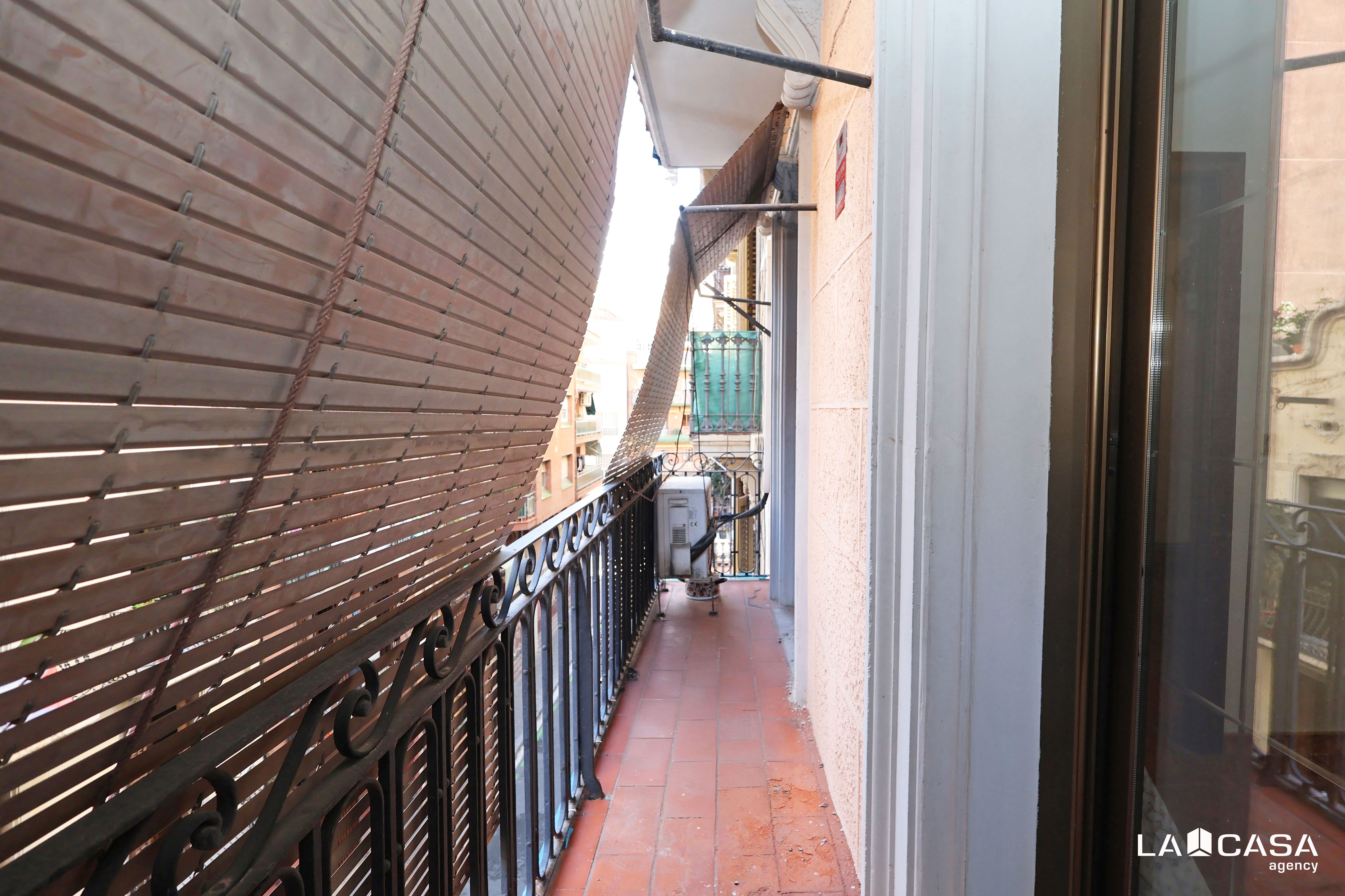 Flat for sale in Passatge de Prunera, El Poble Sec - Parc de Montjuïc, Sants - Montjuïc