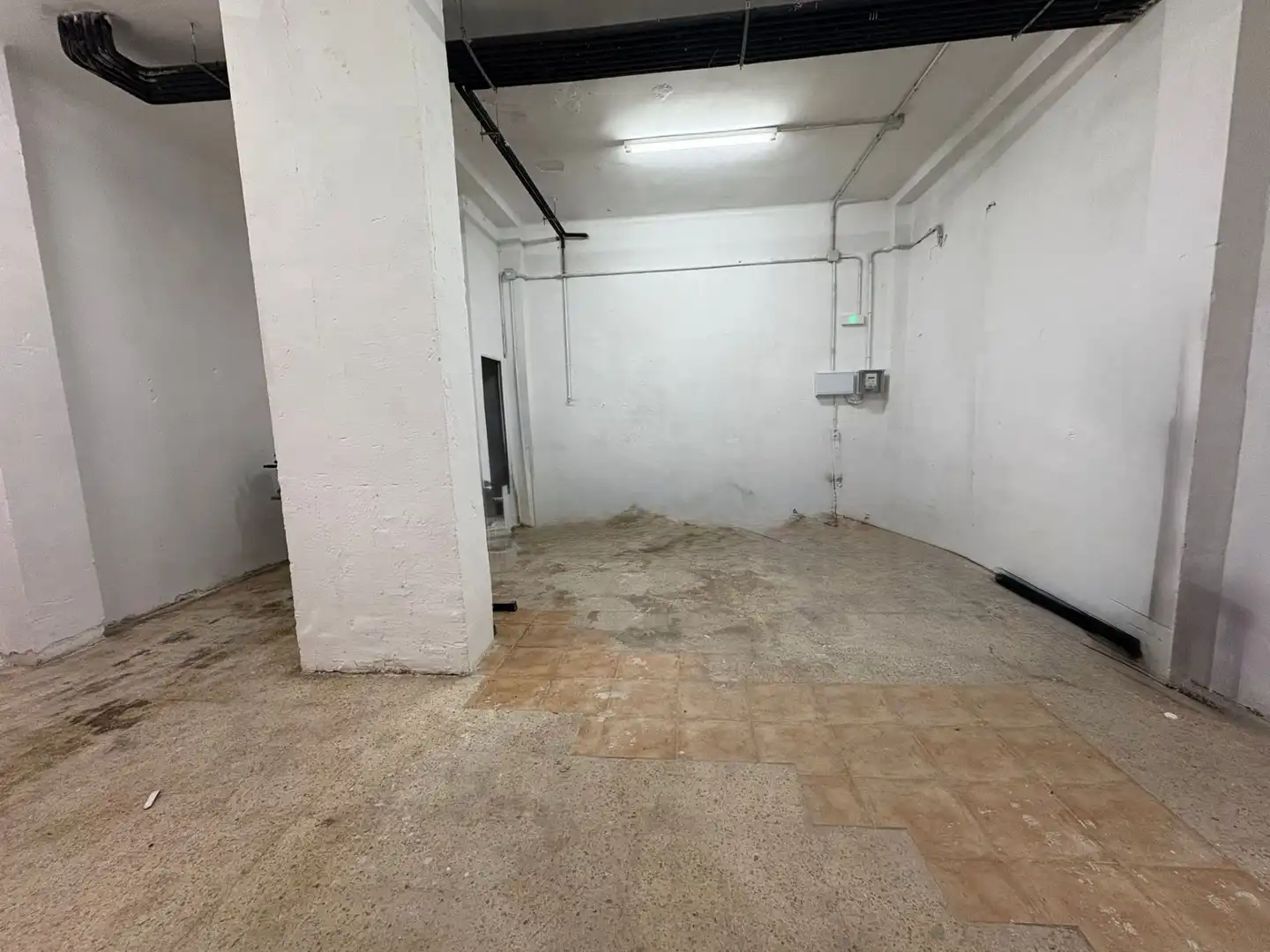 Local en venta en Badalona