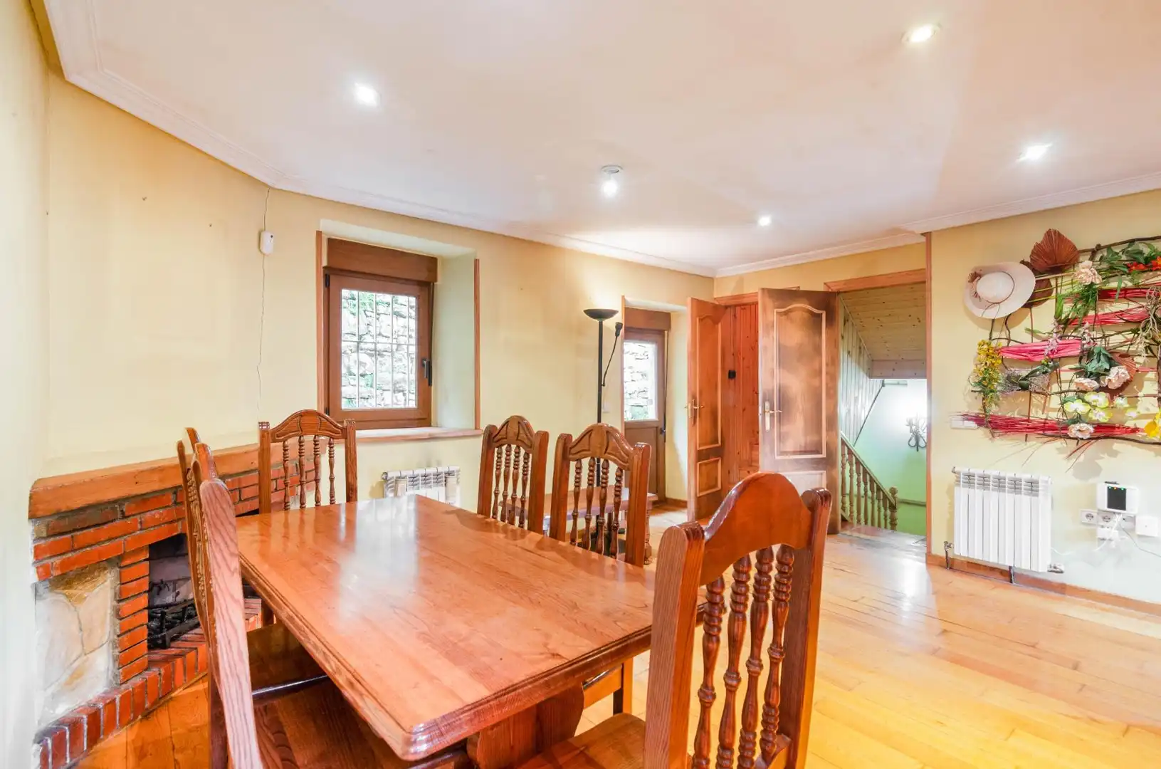 Comedor de Casa o chalet en venta en Oviedo  con Calefacción, Jardín privado y Terraza