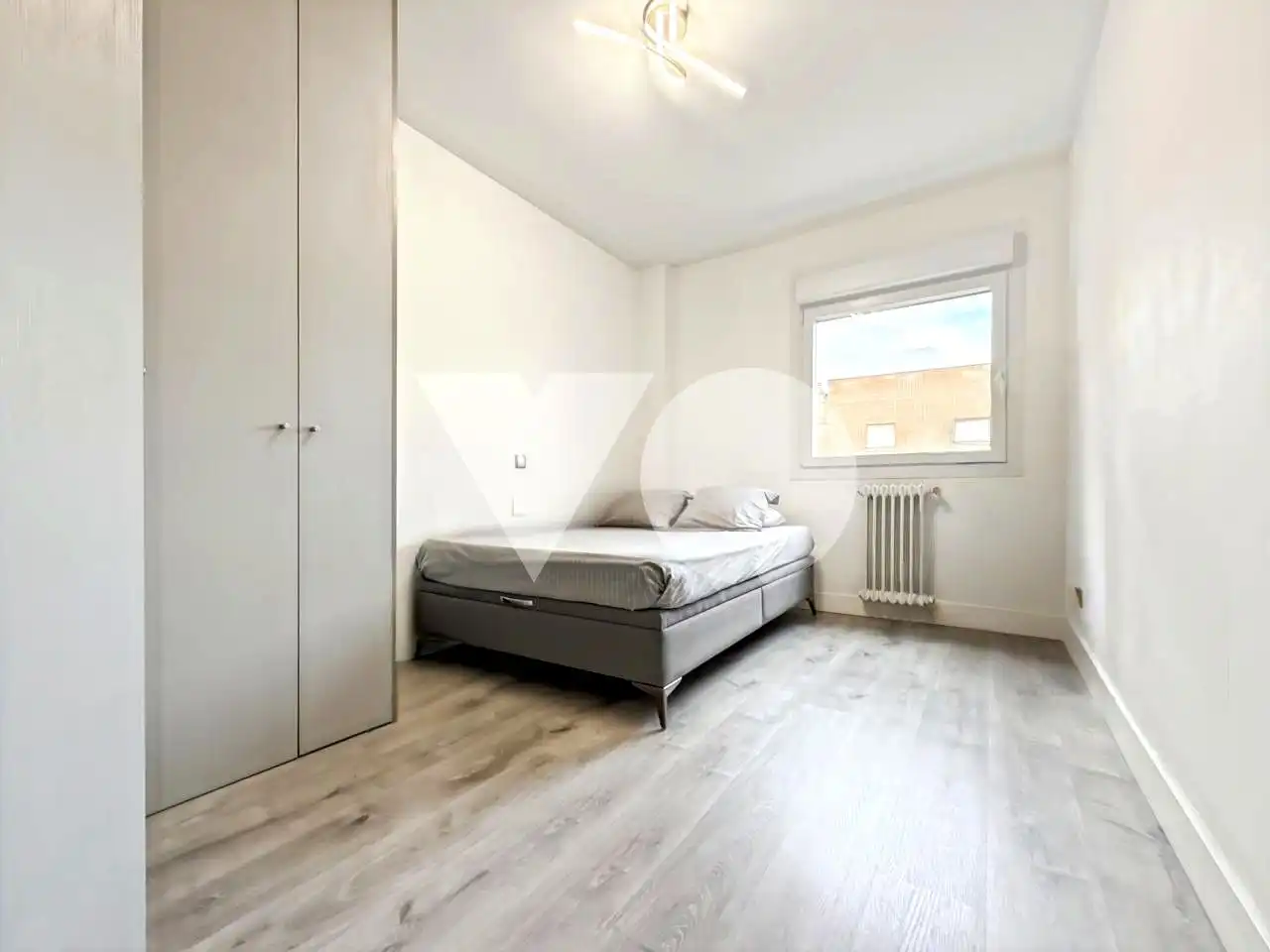 Bedroom of Flat for sale in Madrid  with Air Conditioner, Heating and Terrace