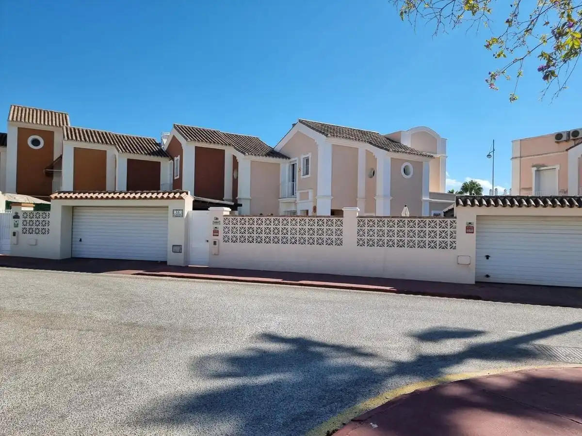 Casa a schiera con giardino in vendita a San Pedro de Alcántara, imagen 10