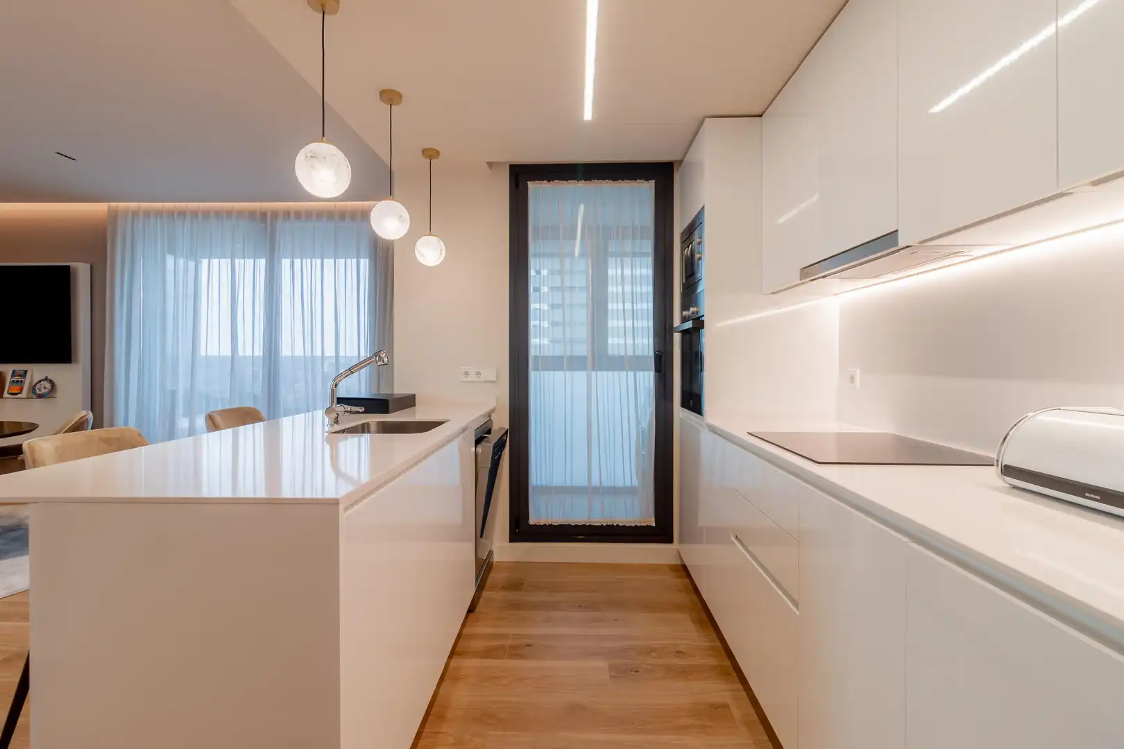 Cocina de Apartamento en venta en Madrid con Calefacción, Jardín privado y Piscina comunitaria