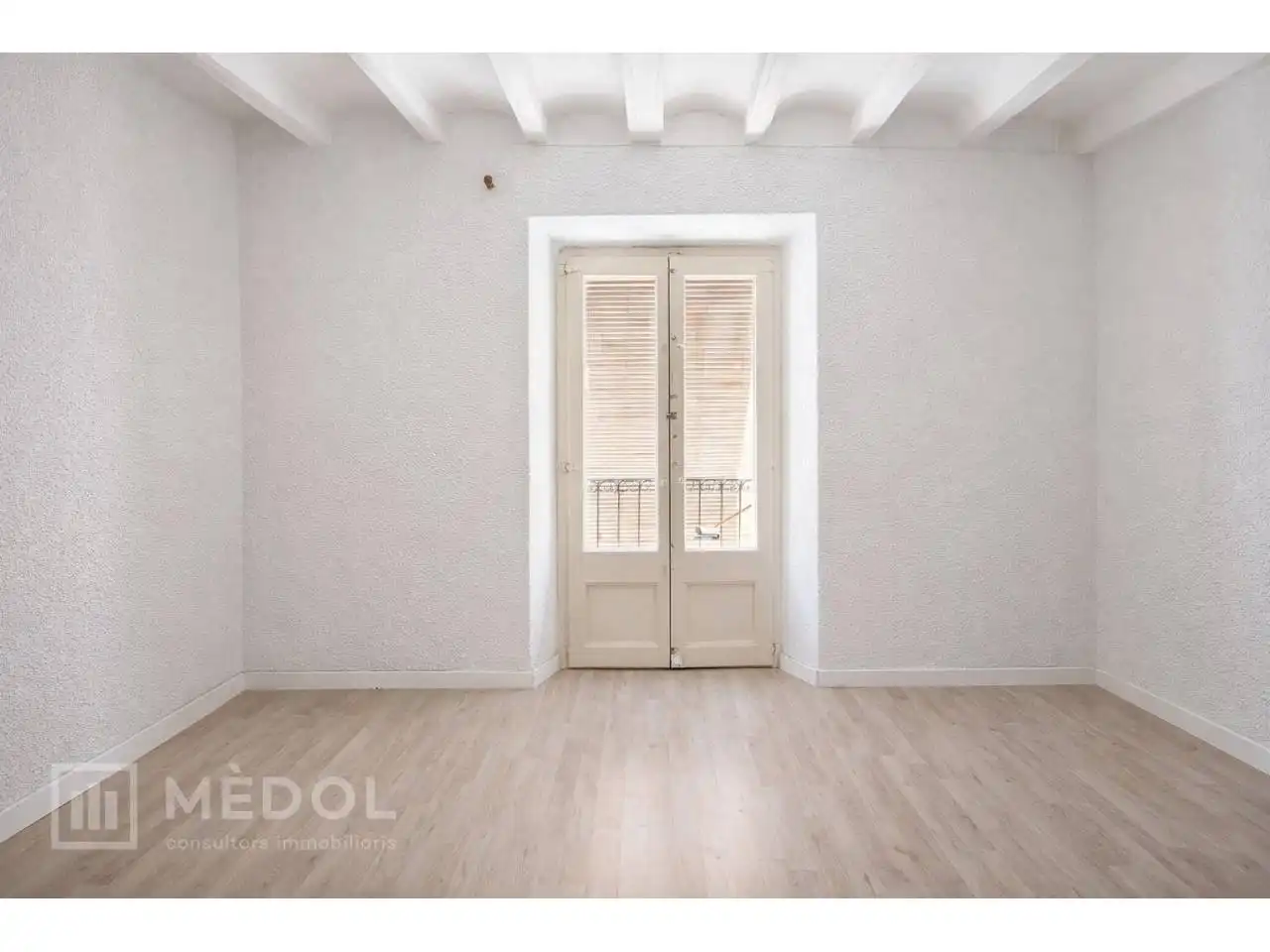 Piso en venta en Tarragona con Parquet y Balcón