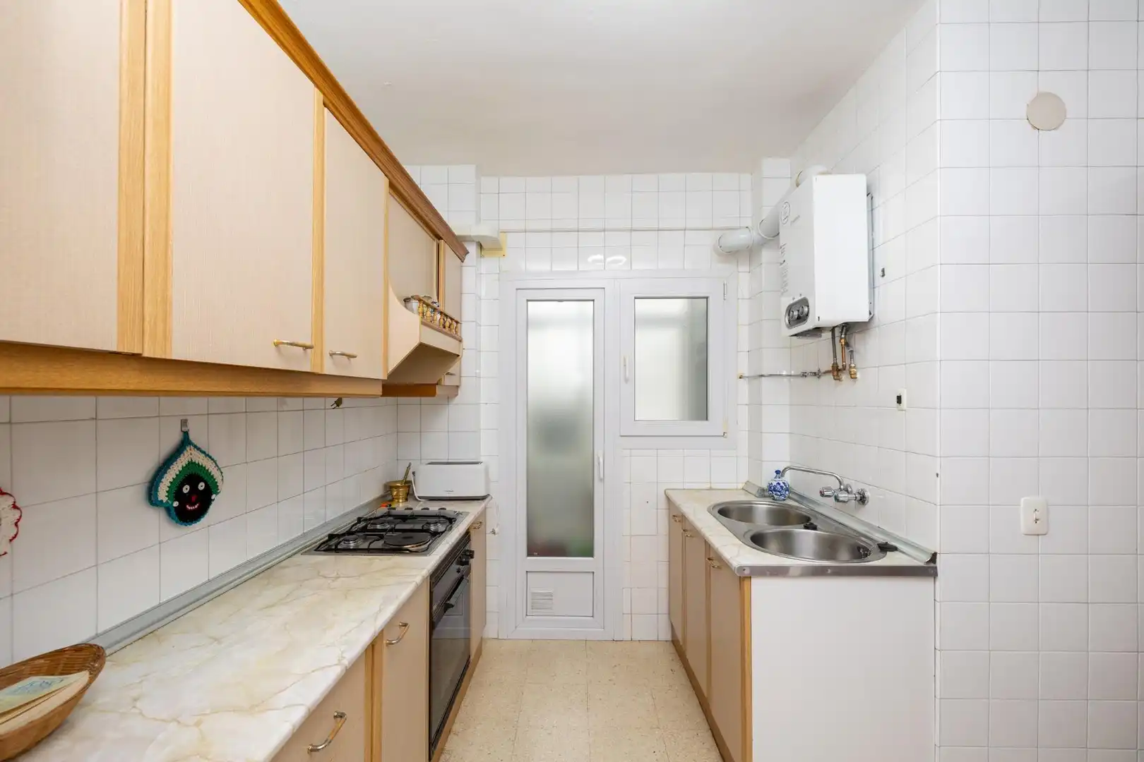 Küche von Wohnung zum Verkauf in Granada mit Heizung und Balkon