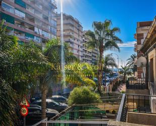 Vista exterior de Casa o xalet de lloguer en Santa Pola amb Aire condicionat, Calefacció i Terrassa