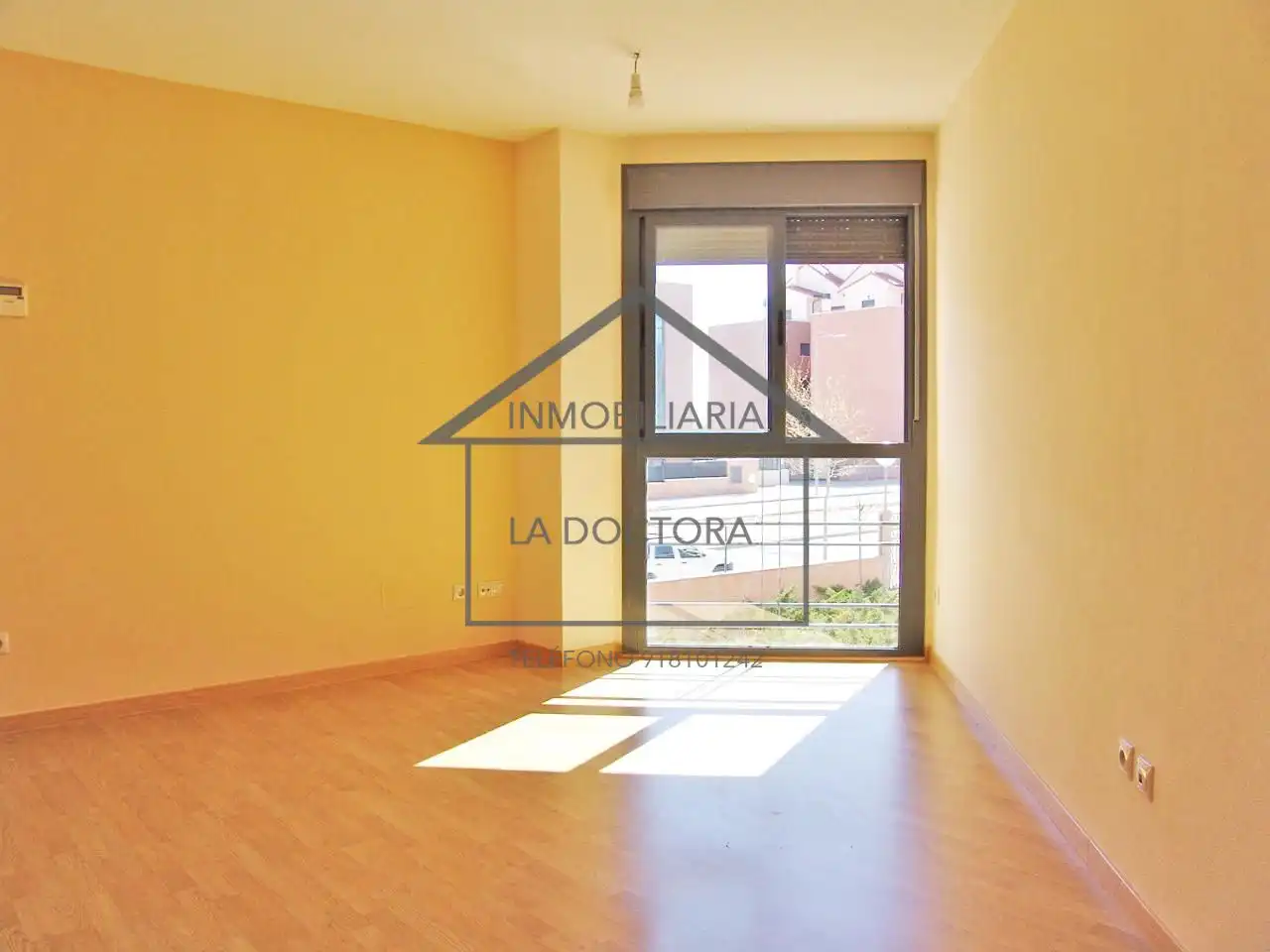 Habitación de Piso de alquiler en Navalcarnero con Aire acondicionado, Calefacción y Trastero