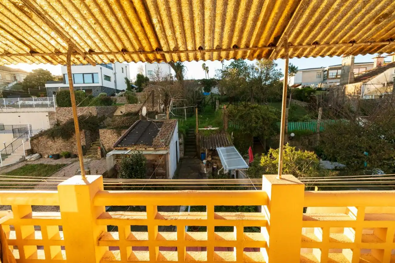 Terrace of Houses for sale in Vigo   with Private garden