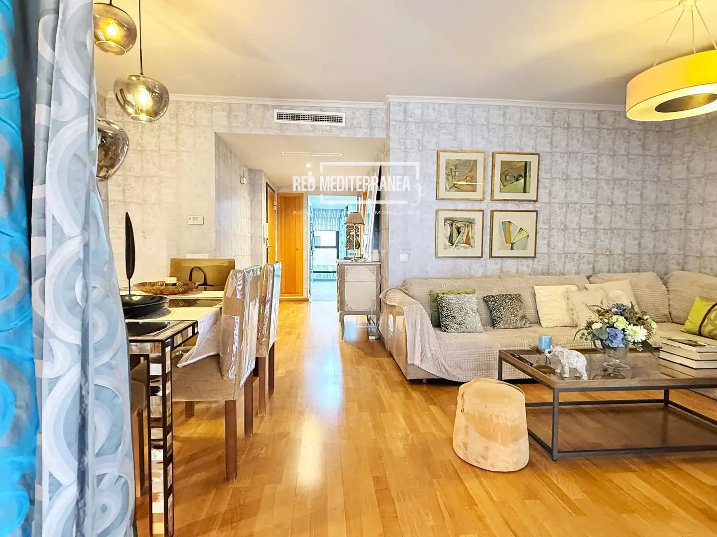 Living room of Flat for sale in Gandia  with Air Conditioner, Heating and Parquet flooring