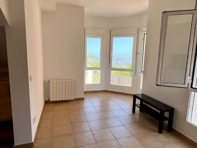 Sala de estar de Piso en venta en La Vall de Laguar, Alicante