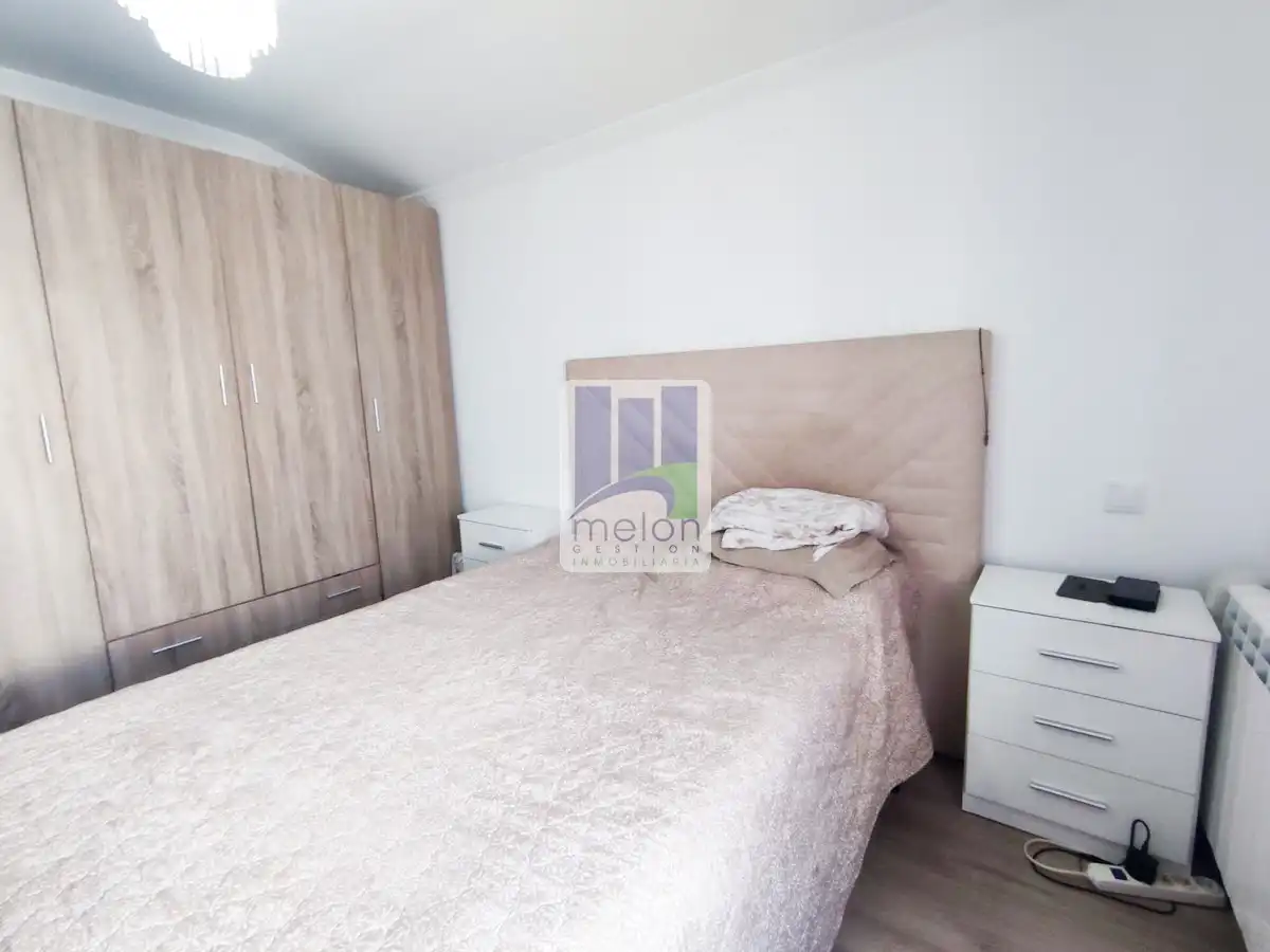 Habitación de Piso en venta en Burgos con Trastero
