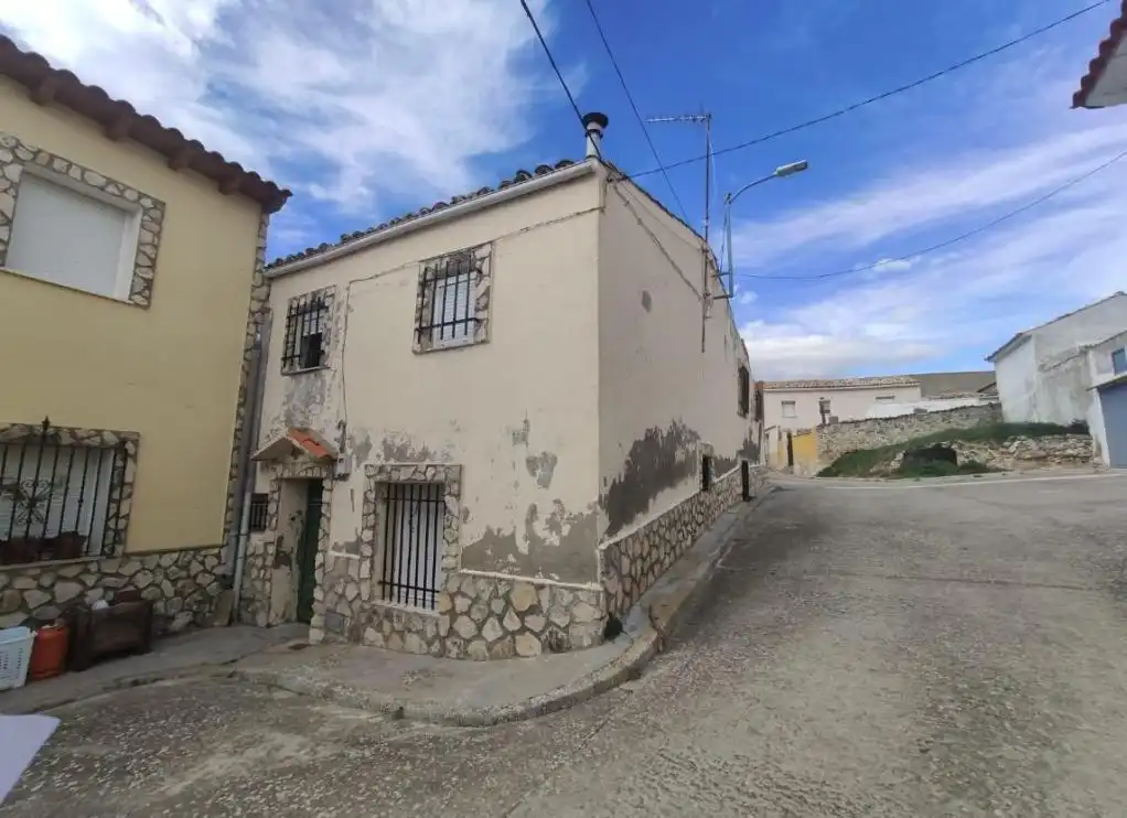 Vista exterior de Casa adosada en venta en El Valle de Altomira