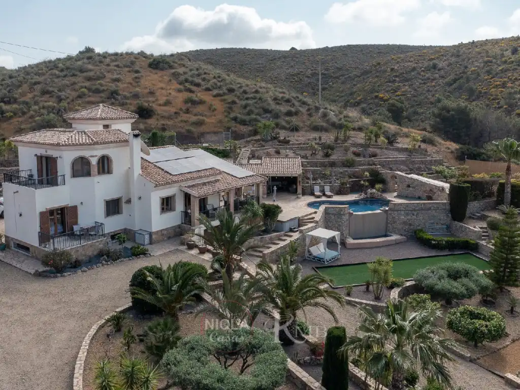 Vista exterior de Casa o xalet en venda en Bédar amb Aire condicionat, Jardí privat i Terrassa