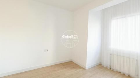 Foto 2 de Piso en venta en Carrer de la Indústria, Sagrada Família, Barcelona