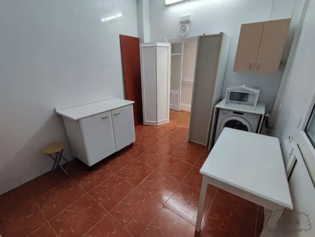Cocina de Piso de alquiler en Bilbao  con Calefacción, Horno y Lavadora