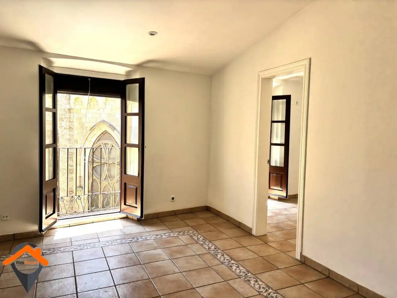 Piso en venta en Sabadell con Balcón