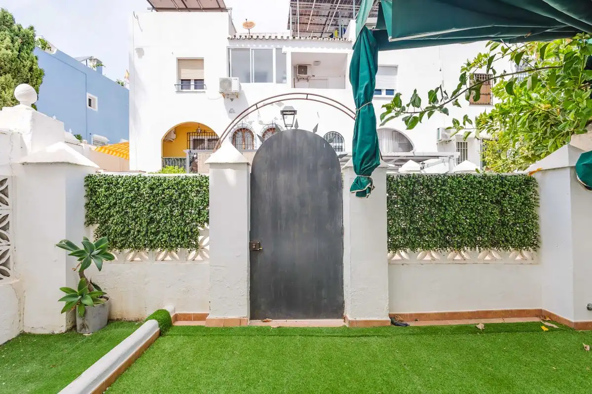 Casa a schiera con terrazza in vendita a Calle Debussy, imagen 26